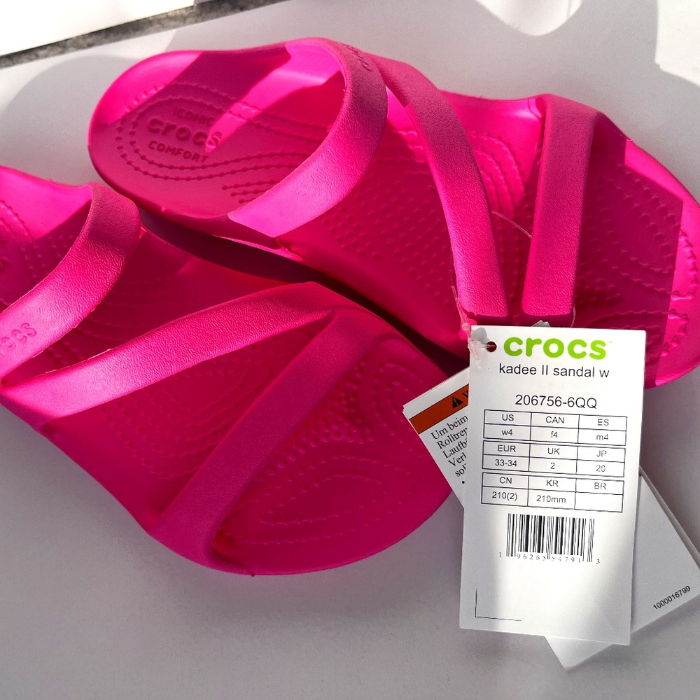 NWT Crocs Slides Kadee II Women’s Small-Bright Pink